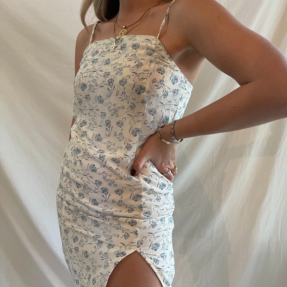 SOLD - Picture 1 of 4